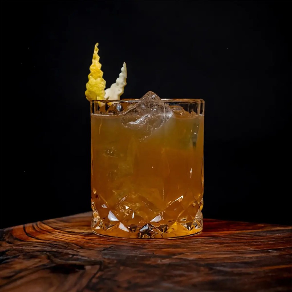 Minden Mill Cocktail Gold Rush