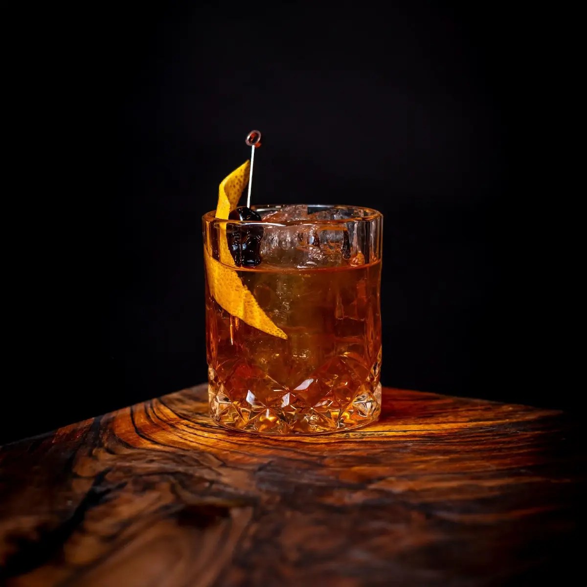 cocktail maple old fashioned
